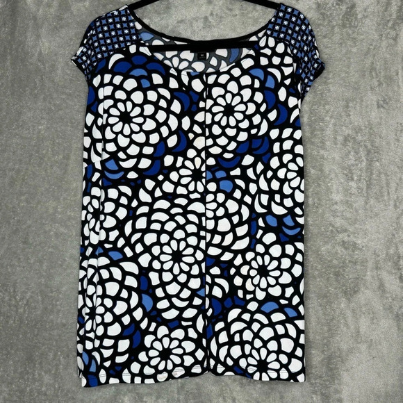 Worthington Tops - Worthington 3X Shirt Top Blue White Floral Cap Short Sleeve Scoop Neck Stretch